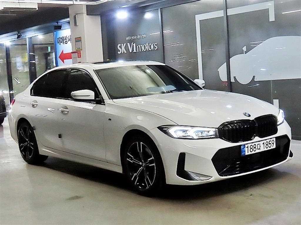 BMW 3시리즈 3시리즈 (G20) 320i M 스포츠 이미지 1