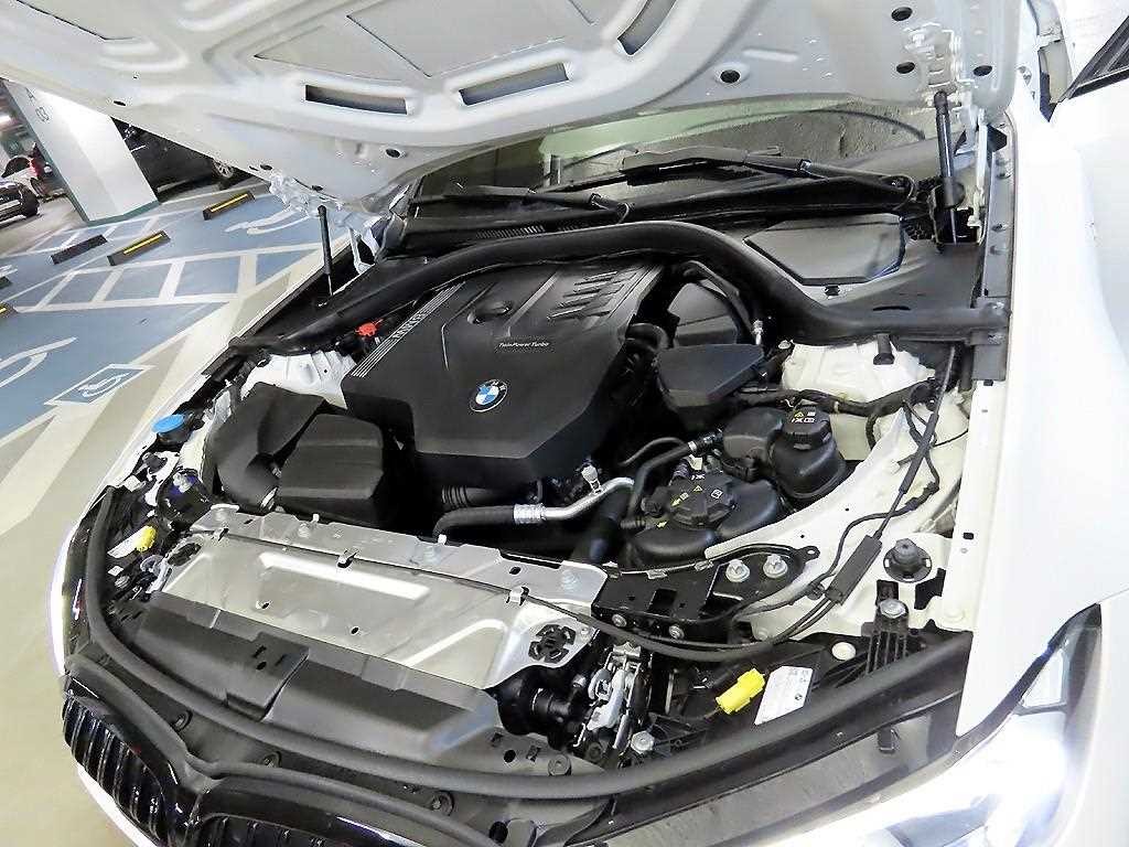 BMW 3시리즈 3시리즈 (G20) 320i M 스포츠 이미지 19