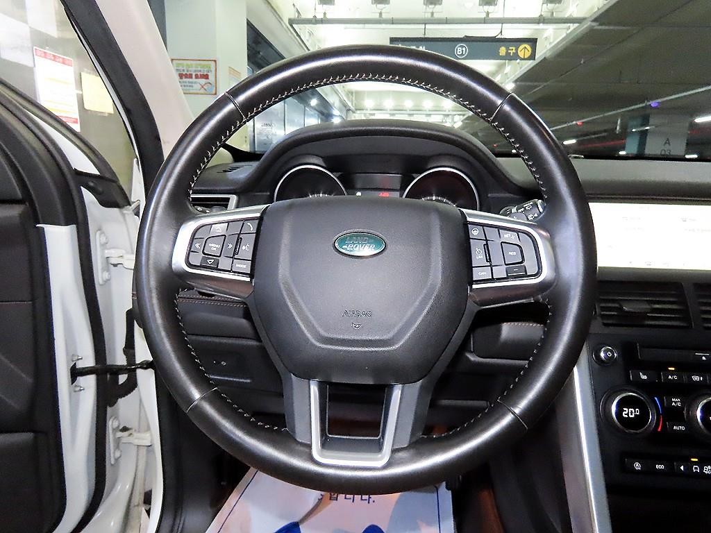랜드로버 디스커버리 스포츠 2.0 TD4 HSE 럭셔리 이미지 8