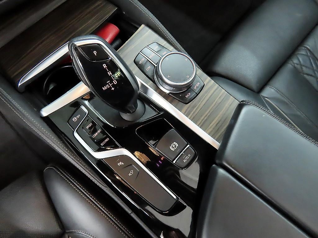 BMW 5시리즈 5시리즈 (G30) 530i M 스포츠 플러스 이미지 10
