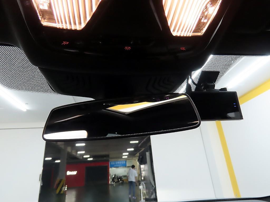 BMW 5시리즈 5시리즈 (G30) 530i M 스포츠 플러스 이미지 16