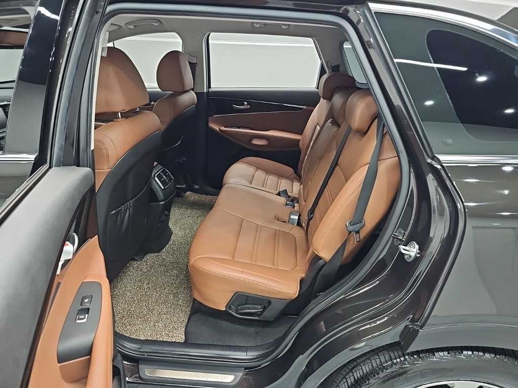 기아 쏘렌토 더 뉴 쏘렌토 디젤 2.2 2WD 노블레스 이미지 12
