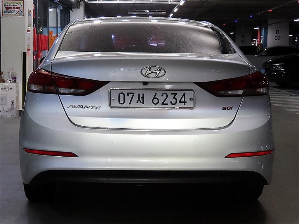 현대 아반떼 아반떼 AD 1.6 GDI 스타일 이미지 5