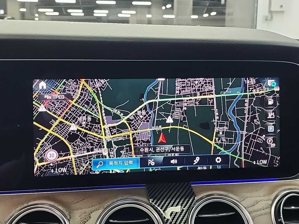 벤츠 E 클래스 E-클래스 W213 E250 익스클루시브 이미지 17