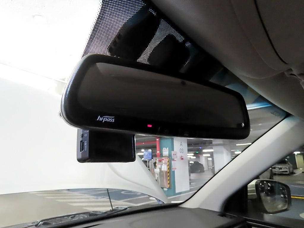 KG모빌리티(쌍용) 코란도 뷰티풀코란도 2WD 가솔린 1.5 C7 이미지 15