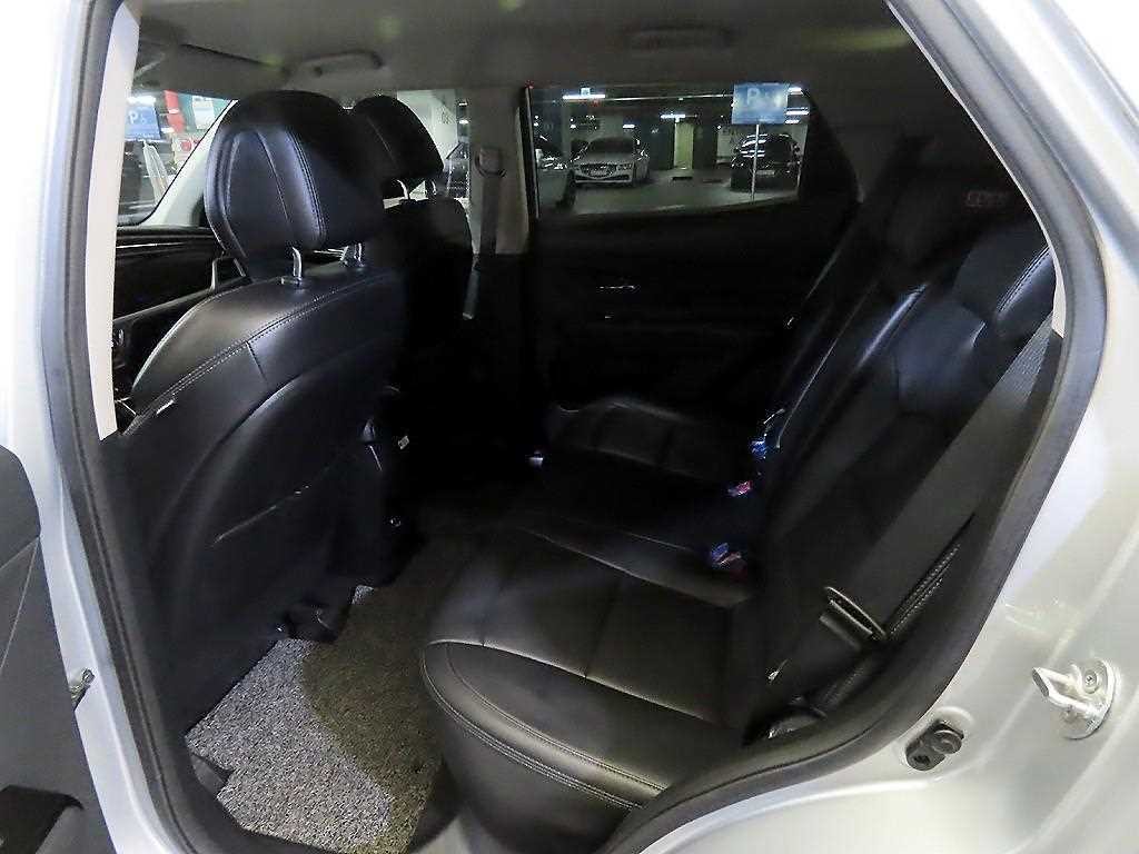 KG모빌리티(쌍용) 코란도 뷰티풀코란도 2WD 가솔린 1.5 C7 이미지 7