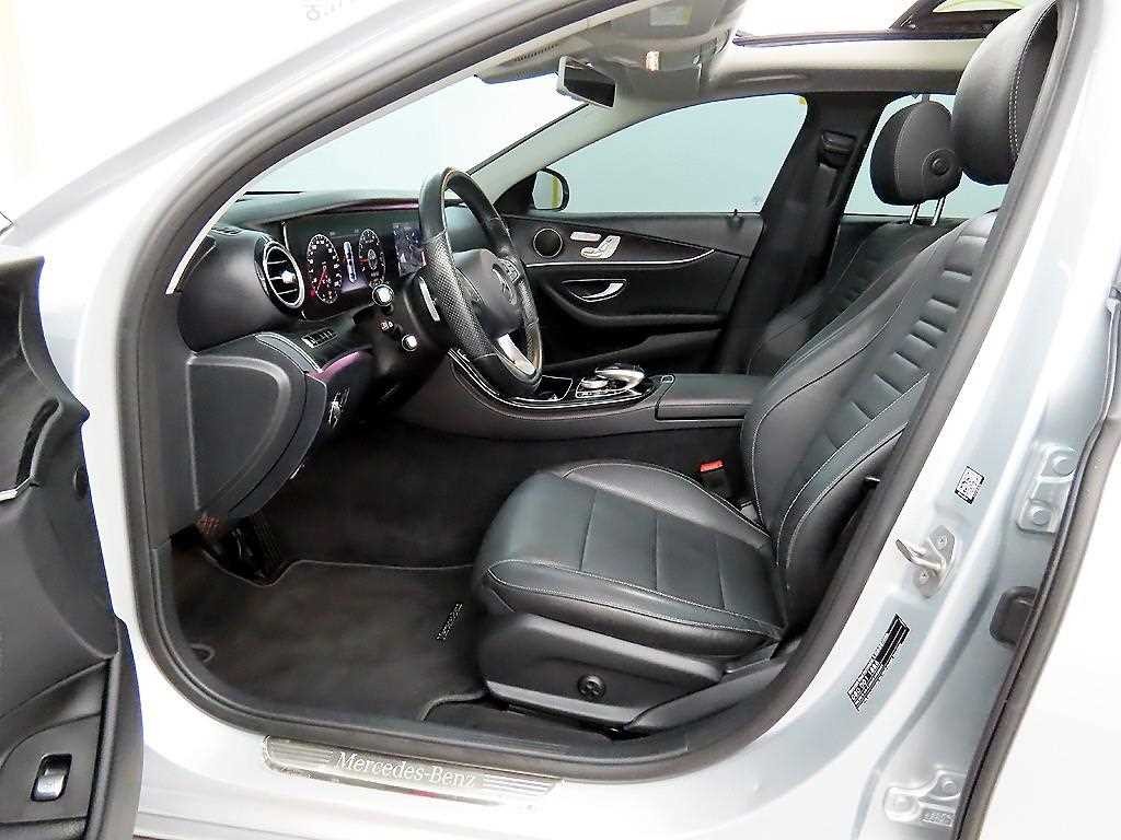 벤츠 E 클래스 E-클래스 W213 E300 아방가르드 이미지 5