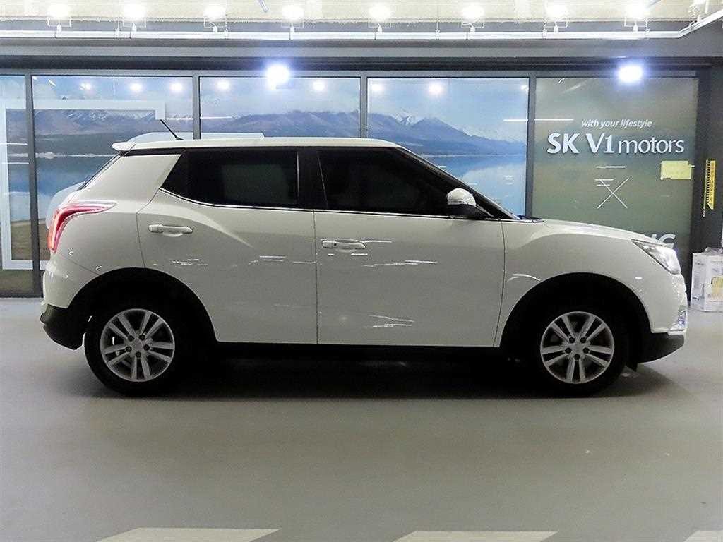 KG모빌리티(쌍용) 티볼리 가솔린 2WD 1.6 VX 이미지 3