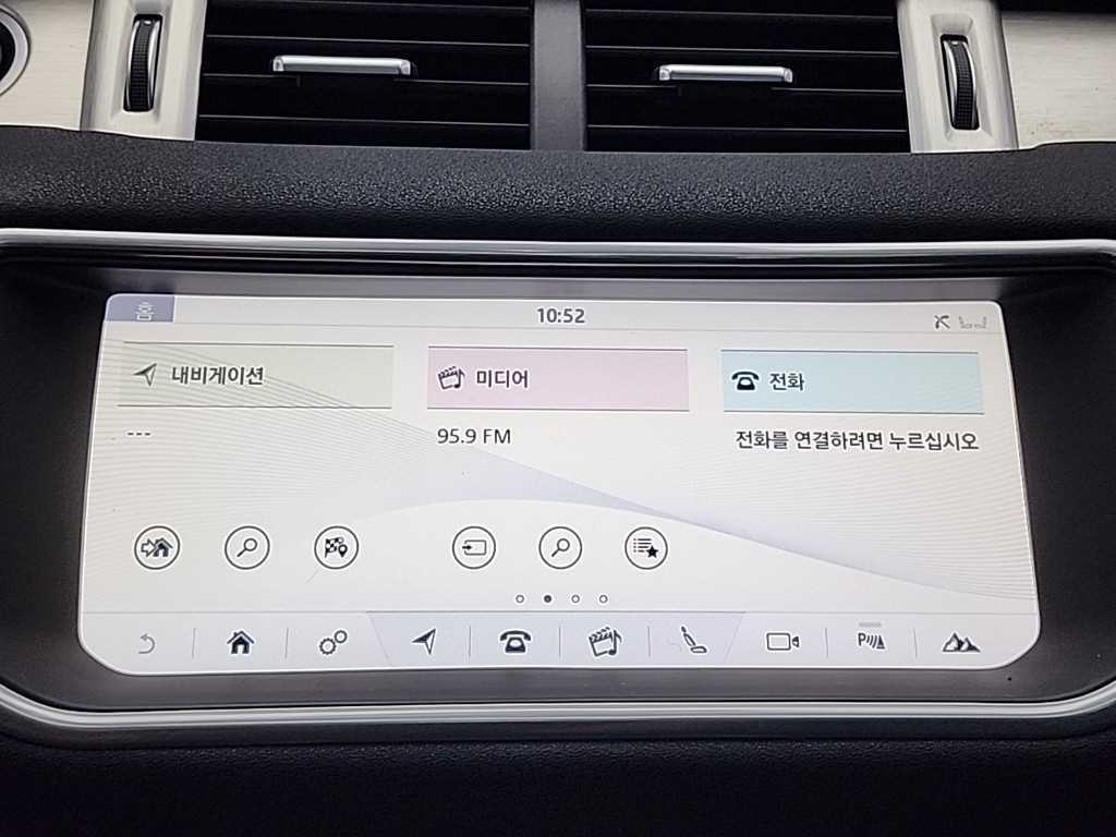 랜드로버 레인지로버 이보크 2.0 TD4 SE 이미지 14