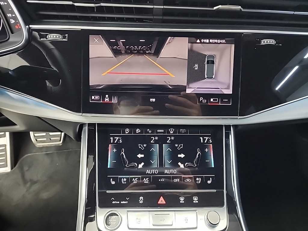 아우디 Q7 Q7 (4M) 55 TFSI 콰트로 프리미엄 이미지 10