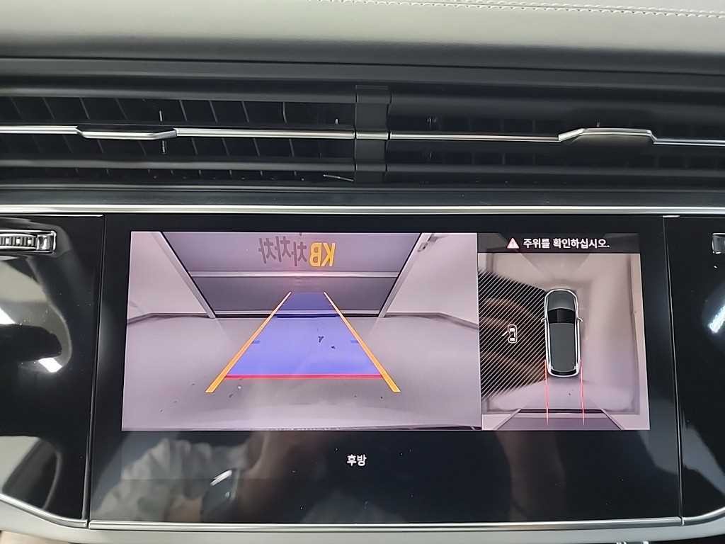 아우디 Q7 Q7 (4M) 55 TFSI 콰트로 프리미엄 이미지 16