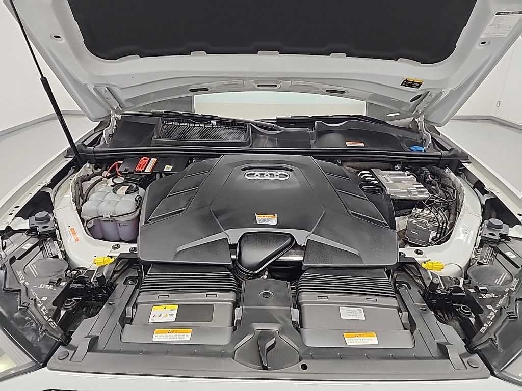 아우디 Q7 Q7 (4M) 55 TFSI 콰트로 프리미엄 이미지 5