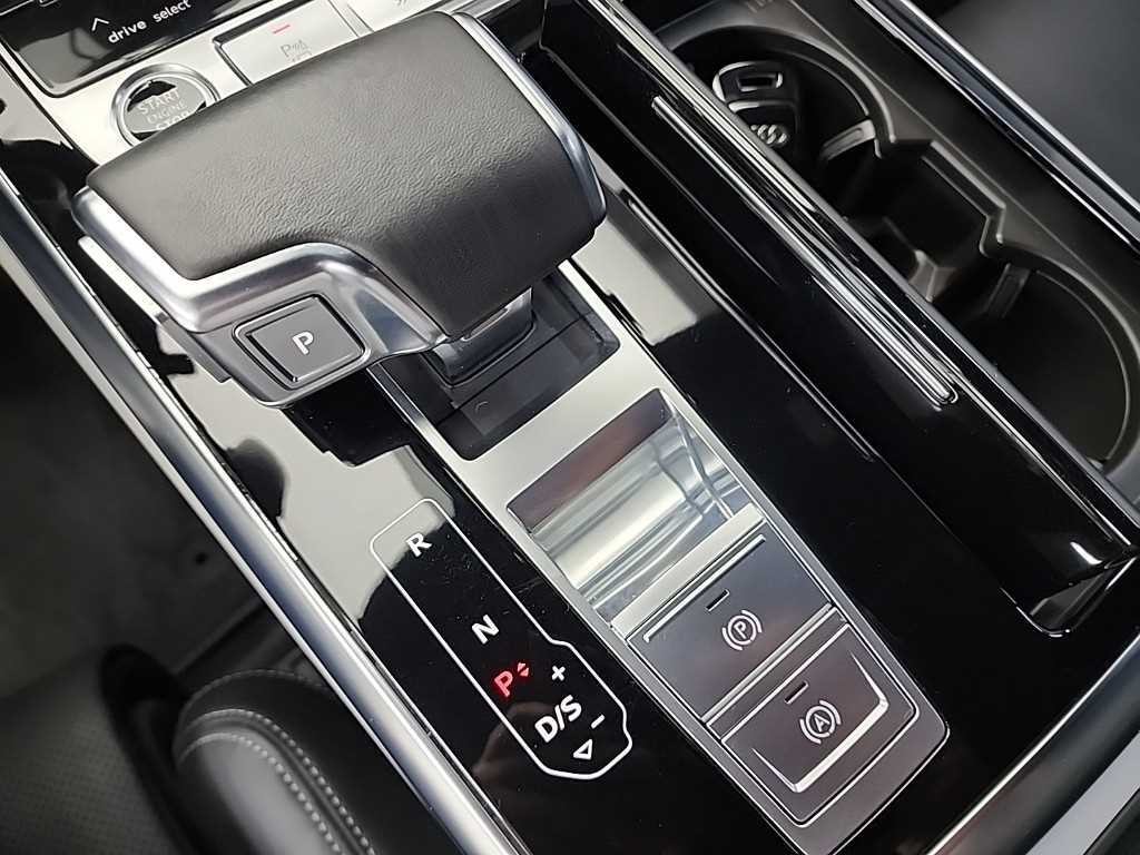 아우디 Q7 Q7 (4M) 55 TFSI 콰트로 프리미엄 이미지 8
