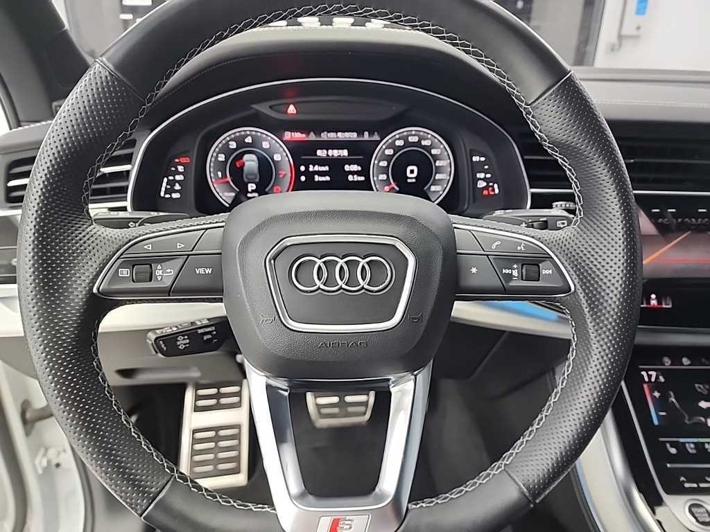 아우디 Q7 Q7 (4M) 55 TFSI 콰트로 프리미엄 이미지 9
