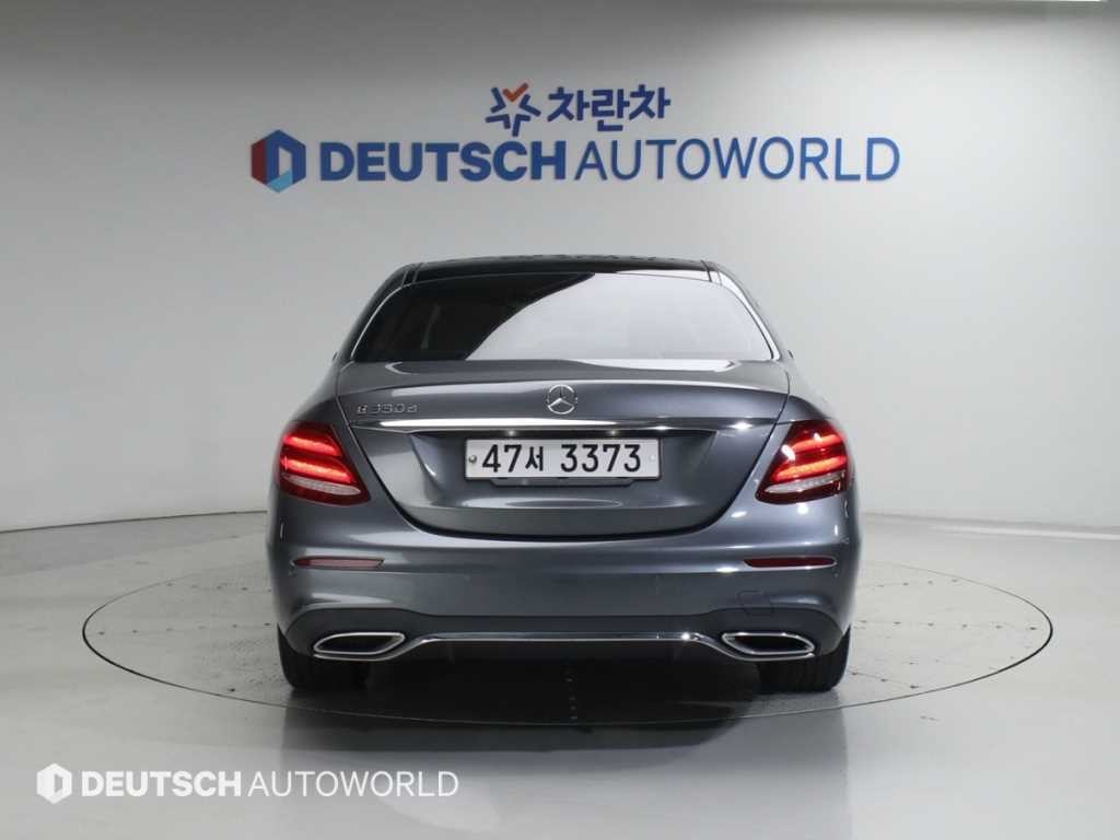 벤츠 E 클래스 E-클래스 W213 E350d 이미지 4