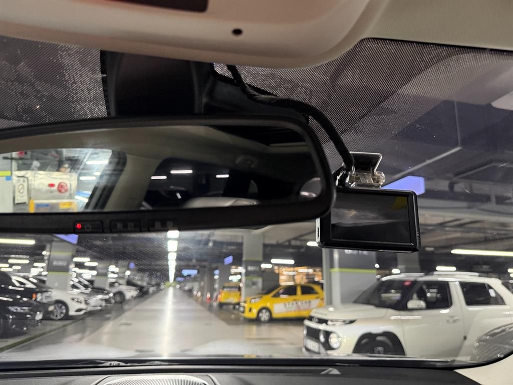 르노코리아(삼성) QM6 더뉴QM6 가솔린 2.0 GDe 프리미에르 2WD 이미지 17