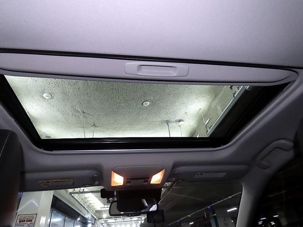 토요타 라브4 RAV4(5세대) 2.5 4WD 하이브리드 이미지 15