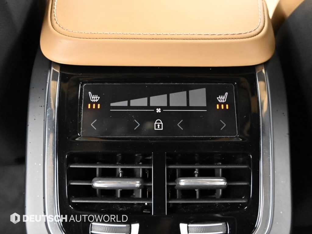 볼보 XC90 XC90 2세대 2.0 T8 AWD 인스크립션 이미지 16