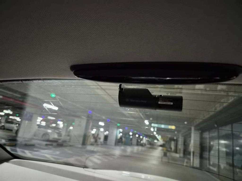 벤츠 C 클래스 C클래스 W205 C200 아방가르드 이미지 17