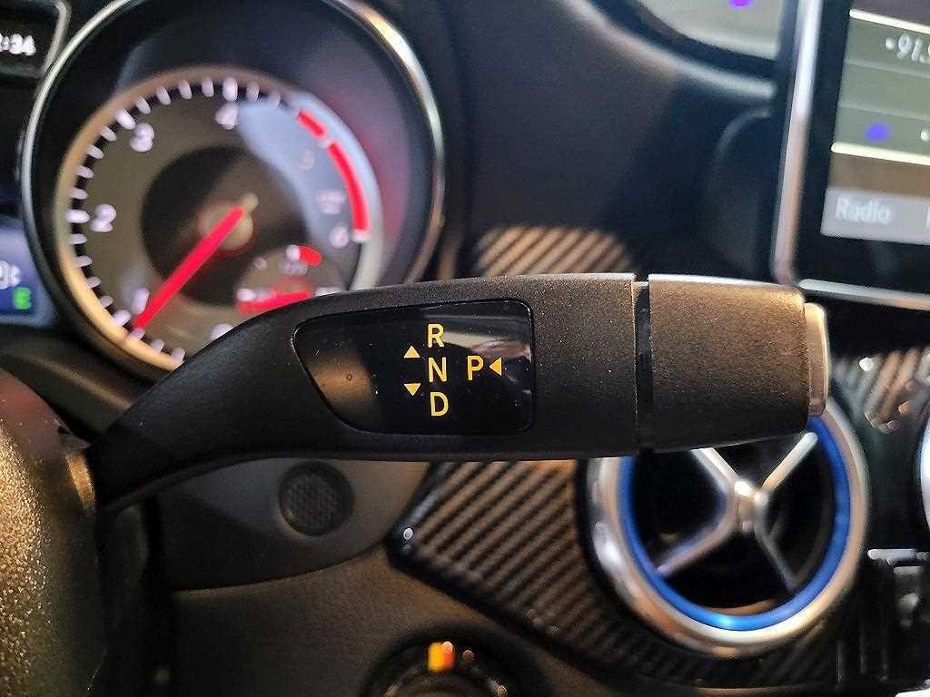 벤츠 GLA 클래스 GLA클래스 X156 GLA200 CDI 이미지 12