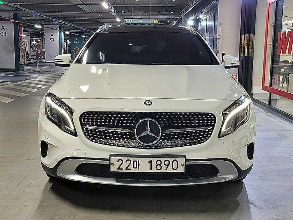 벤츠 GLA 클래스 GLA클래스 X156 GLA200 CDI 이미지 2