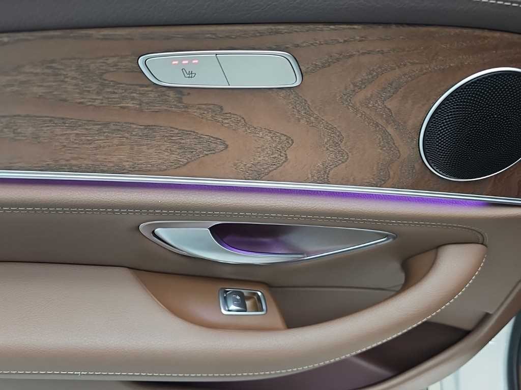 벤츠 E 클래스 E-클래스 W213 E300 익스클루시브 이미지 13
