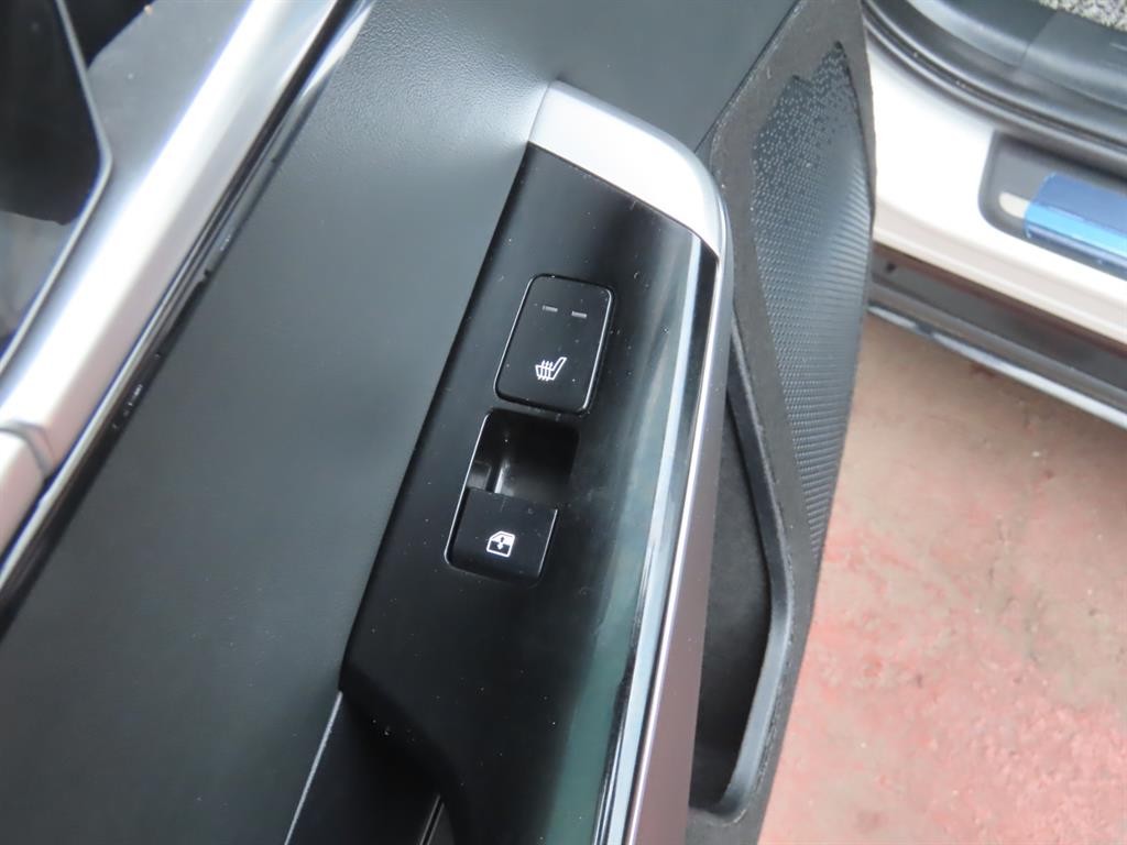 기아 EV6 롱레인지 AWD 어스 이미지 15