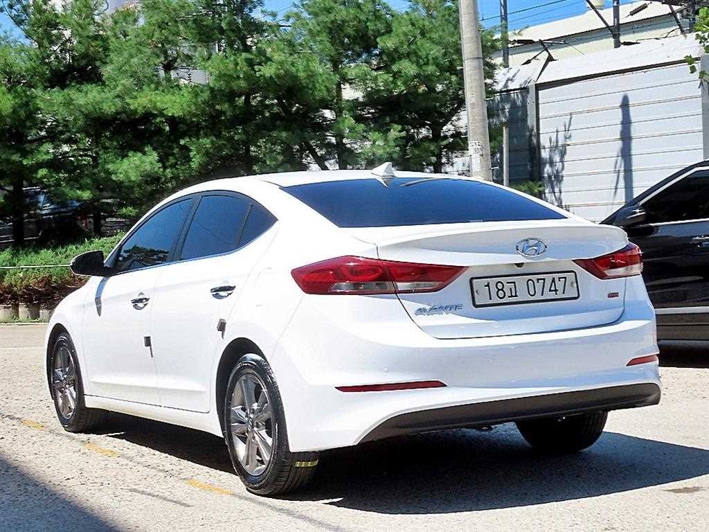 현대 아반떼 아반떼 AD 1.6 GDI 모던 이미지 3