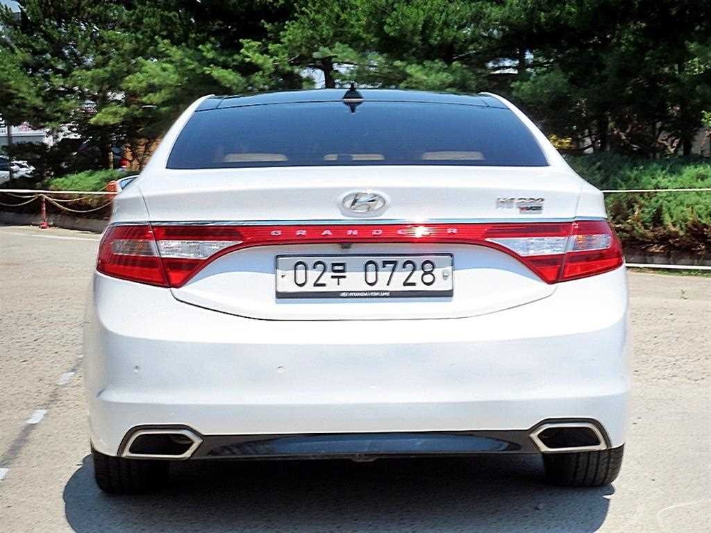 현대 그랜저 그랜저 HG HG220 PREMIUM 기본형 이미지 4