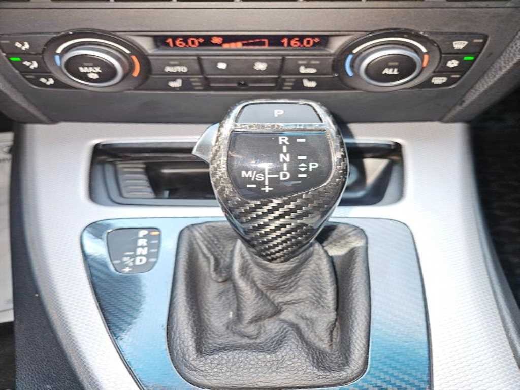 BMW 3시리즈 3시리즈 (E90) 320d 세단 M 스포츠 이미지 11