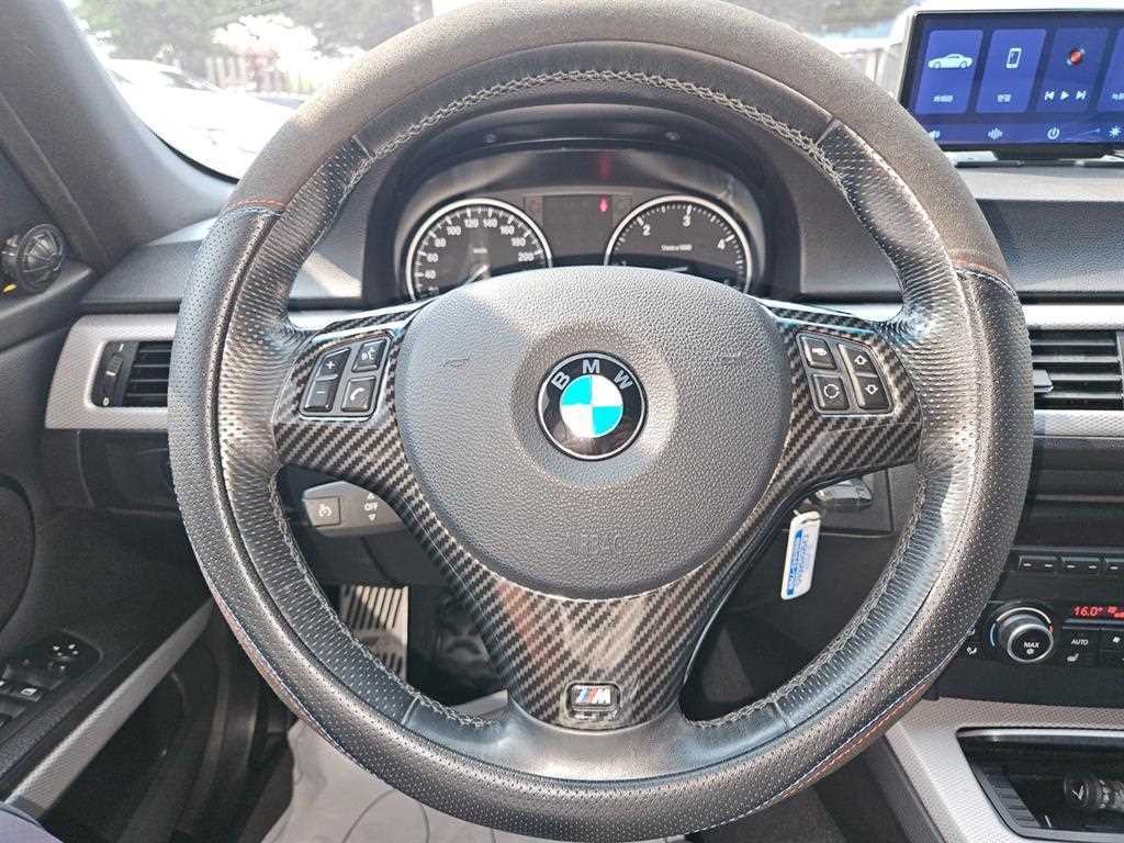 BMW 3시리즈 3시리즈 (E90) 320d 세단 M 스포츠 이미지 8
