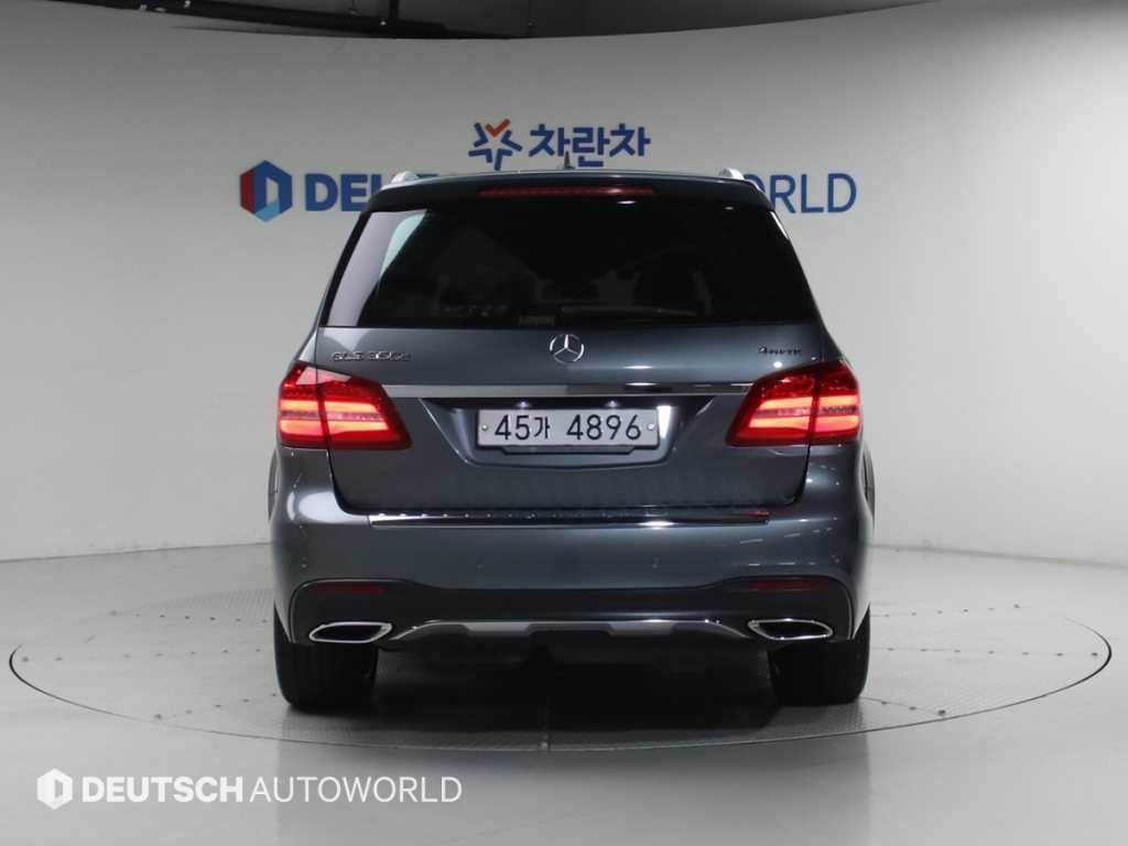 벤츠 GLS 클래스 GLS클래스 X166 GLS350 D 4MATIC 이미지 4