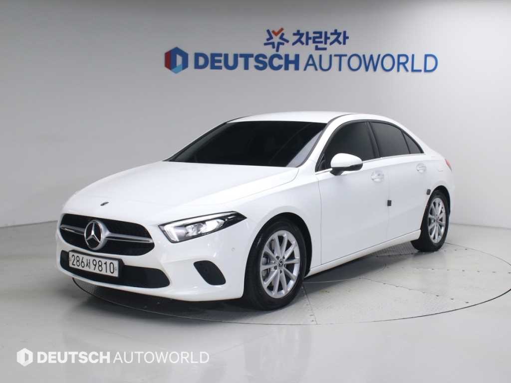 벤츠 A 클래스 A클래스 W177 A220 세단 이미지 1