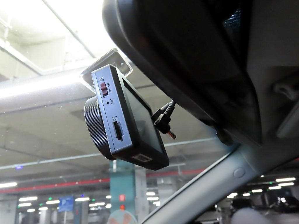 KG모빌리티(쌍용) 코란도 뉴코란도C 4WD 2.0 CVT 고급형 이미지 15