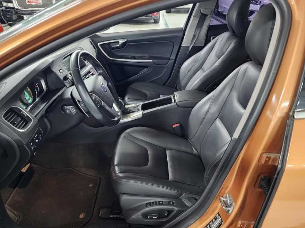 볼보 S60 뉴S60 D2 이미지 15