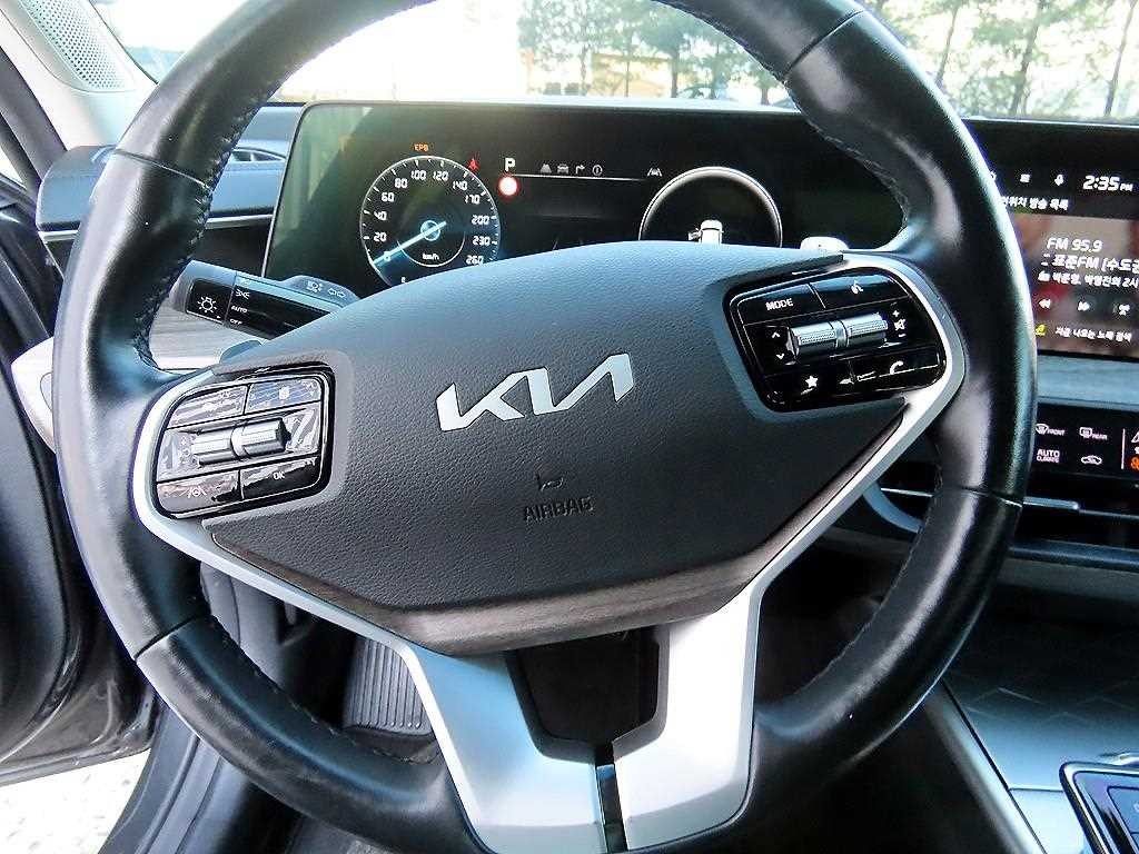 기아 K8 2.5 2WD 노블레스 이미지 8