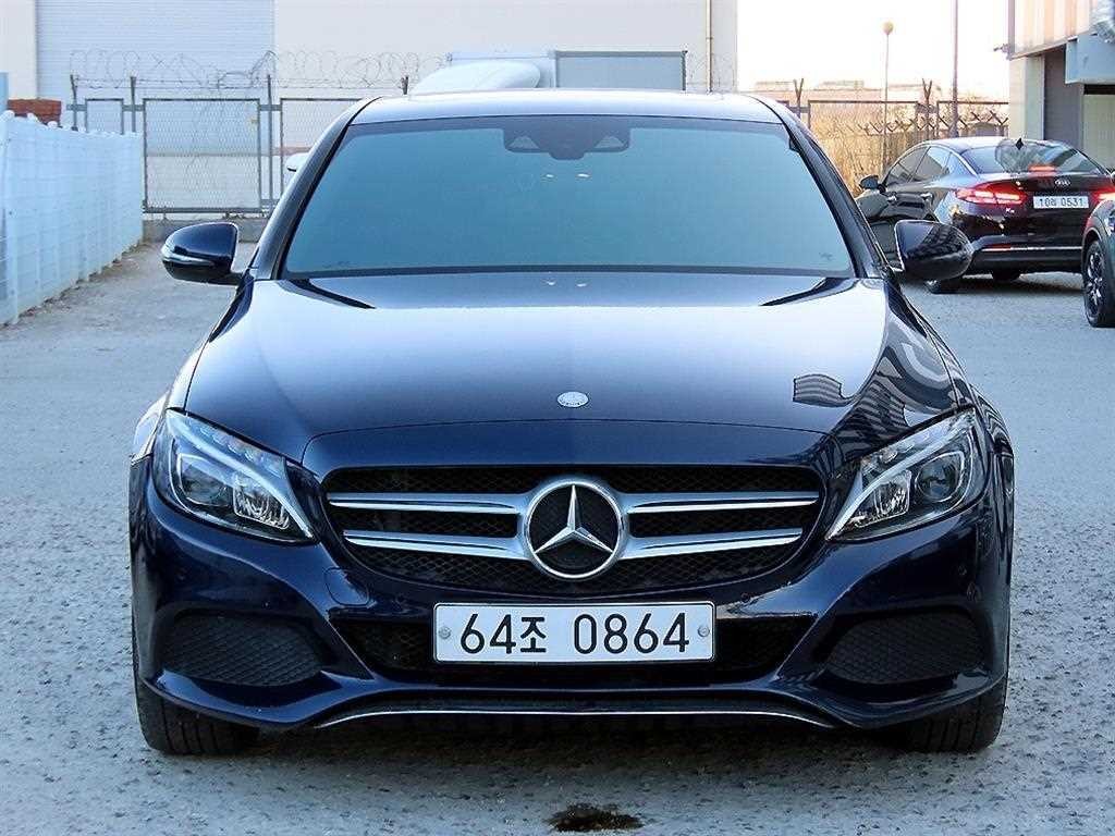벤츠 C 클래스 C클래스 W205 C220 d 아방가르드 이미지 2