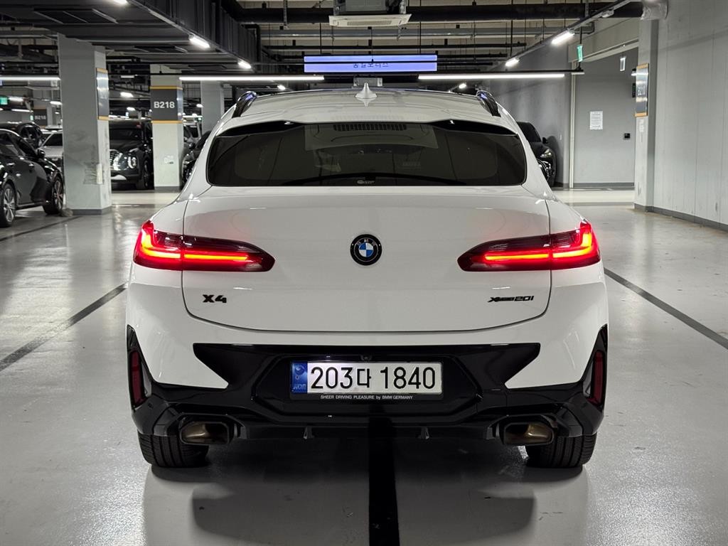 BMW X4 X4 (G02) xDrive 20i M 스포츠 프로 이미지 3