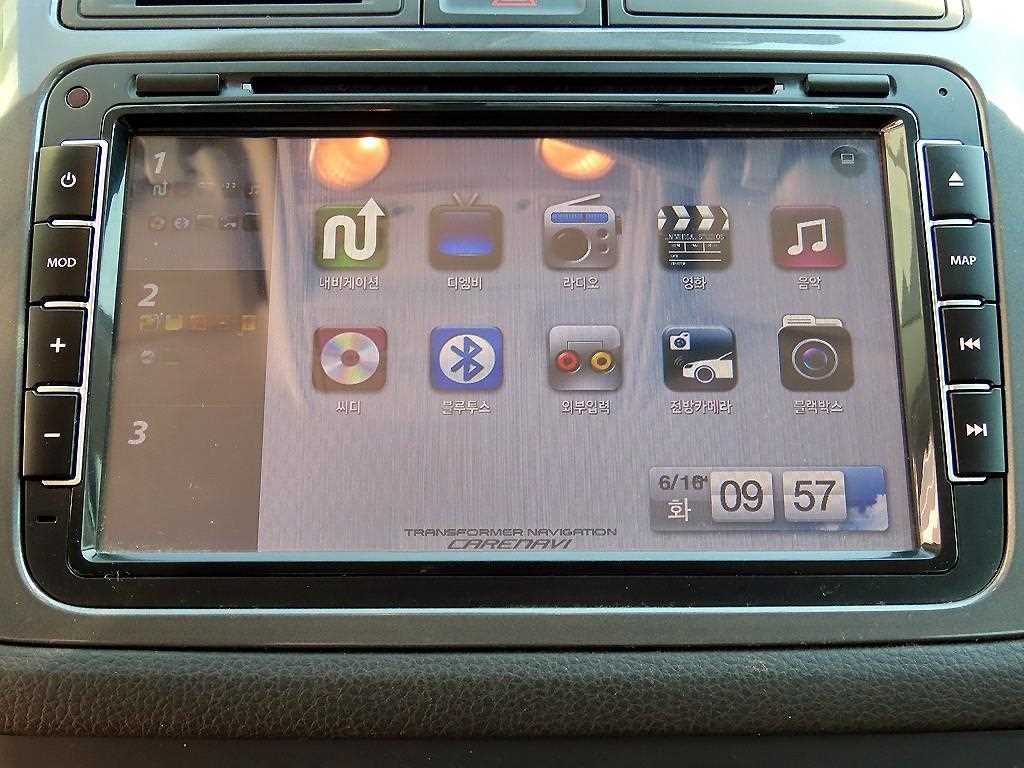 폭스바겐 티구안 뉴티구안 2.0 TDI 블루모션 이미지 14
