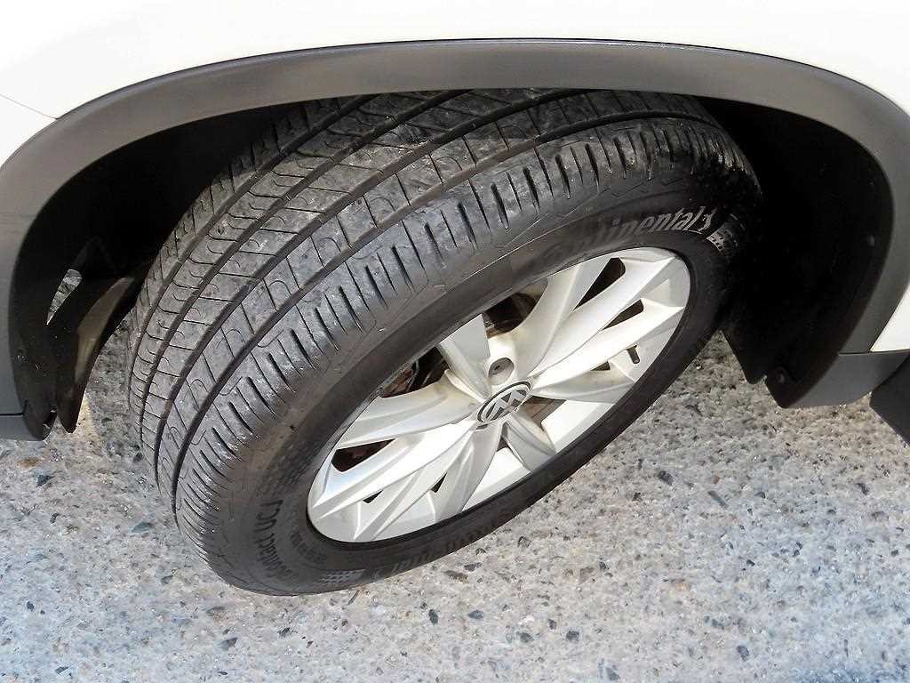폭스바겐 티구안 뉴티구안 2.0 TDI 블루모션 이미지 19