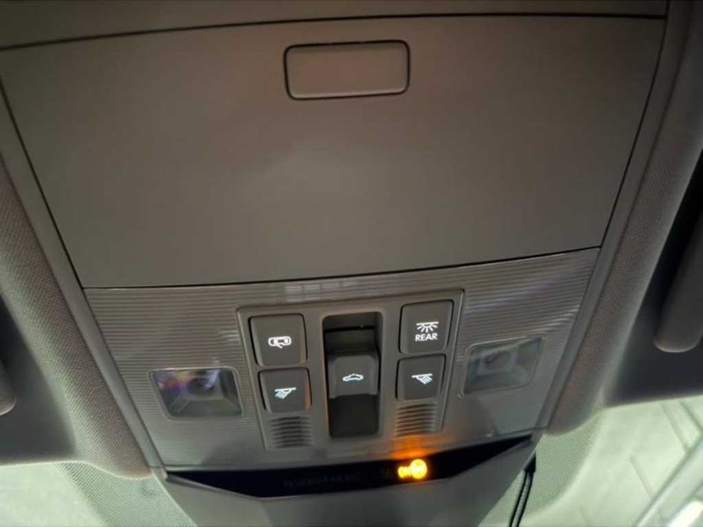 폭스바겐 아테온 2.0 TDI 엘레강스 프레스티지 이미지 12