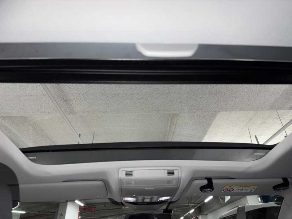 폭스바겐 아테온 2.0 TDI 엘레강스 프레스티지 이미지 15