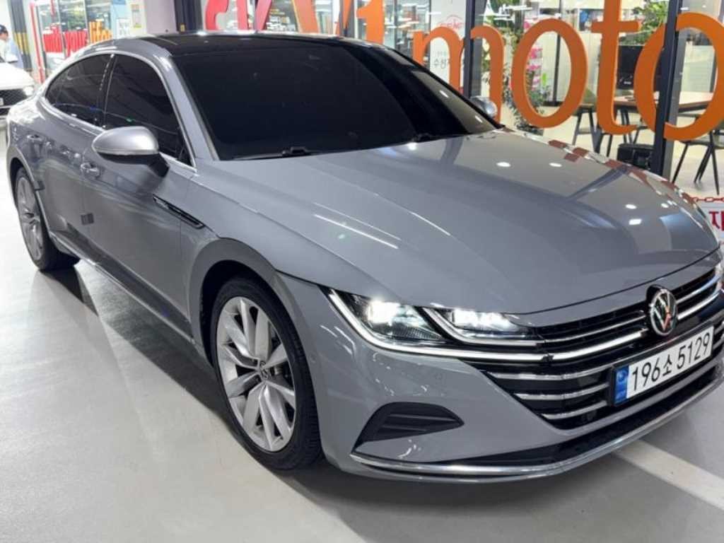 폭스바겐 아테온 2.0 TDI 엘레강스 프레스티지 이미지 2