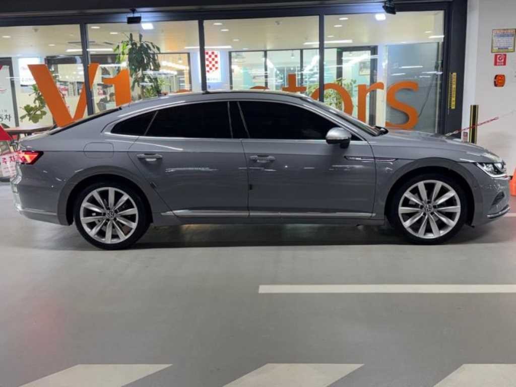 폭스바겐 아테온 2.0 TDI 엘레강스 프레스티지 이미지 3