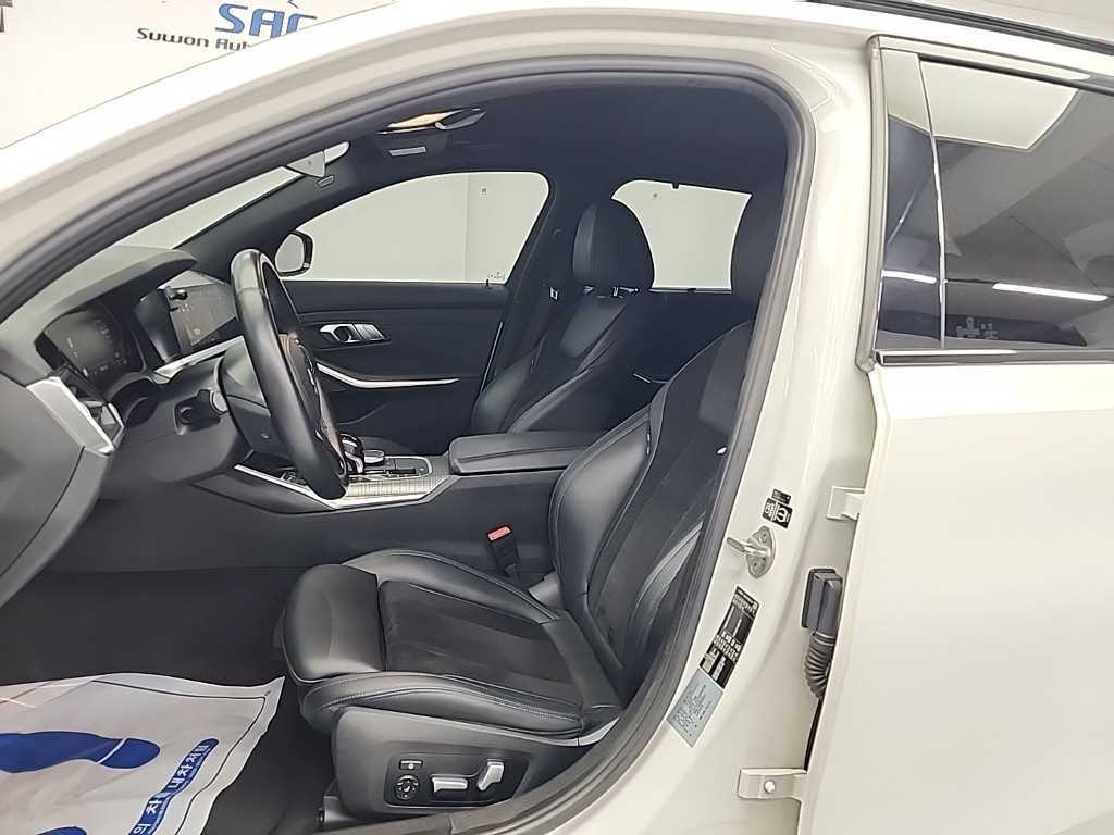 BMW 3시리즈 3시리즈 (G20) 320d 투어링 M 스포츠 이미지 11