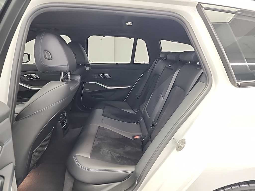 BMW 3시리즈 3시리즈 (G20) 320d 투어링 M 스포츠 이미지 12
