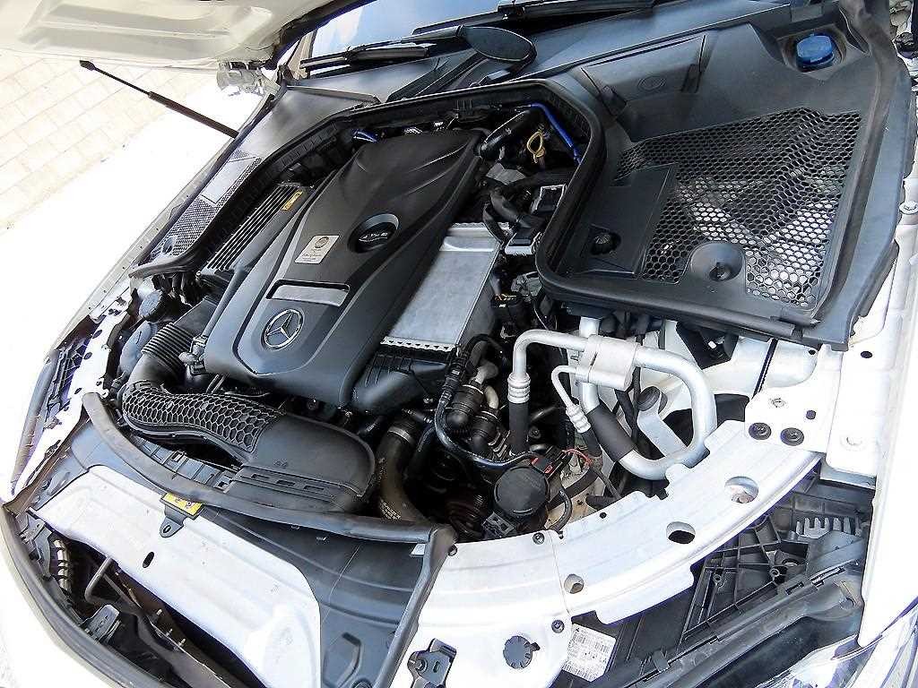 벤츠 C 클래스 C클래스 W205 C200 카브리올레 이미지 19