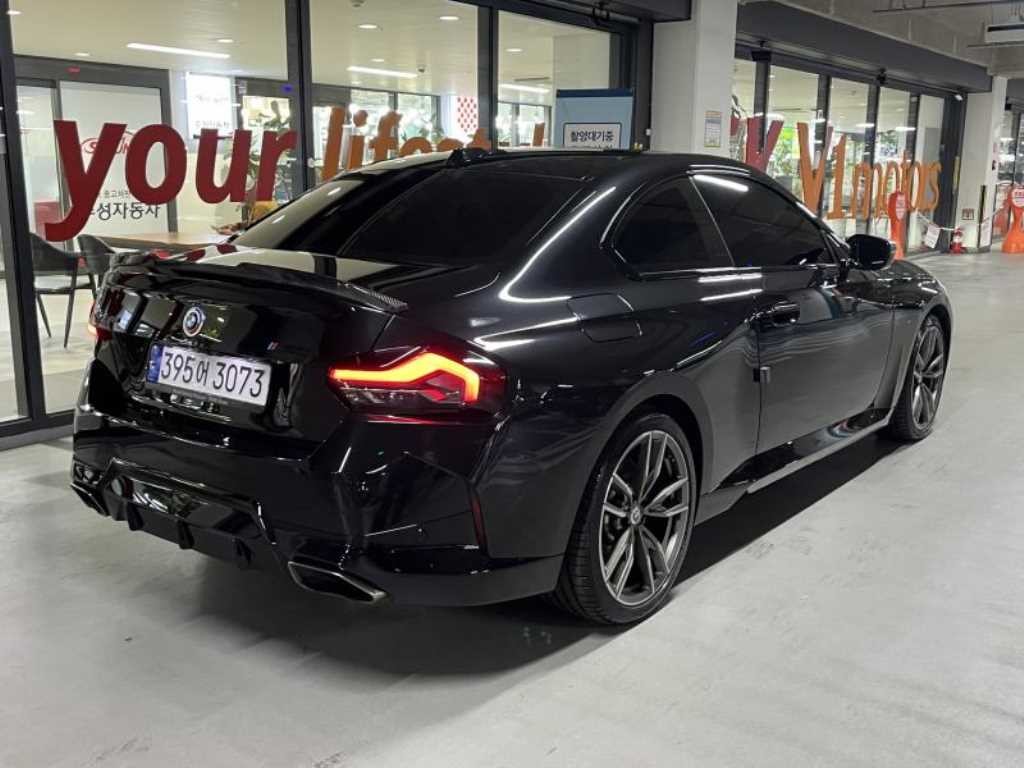 BMW 2시리즈 2시리즈 (G42) M240i xDrive 쿠페 이미지 2