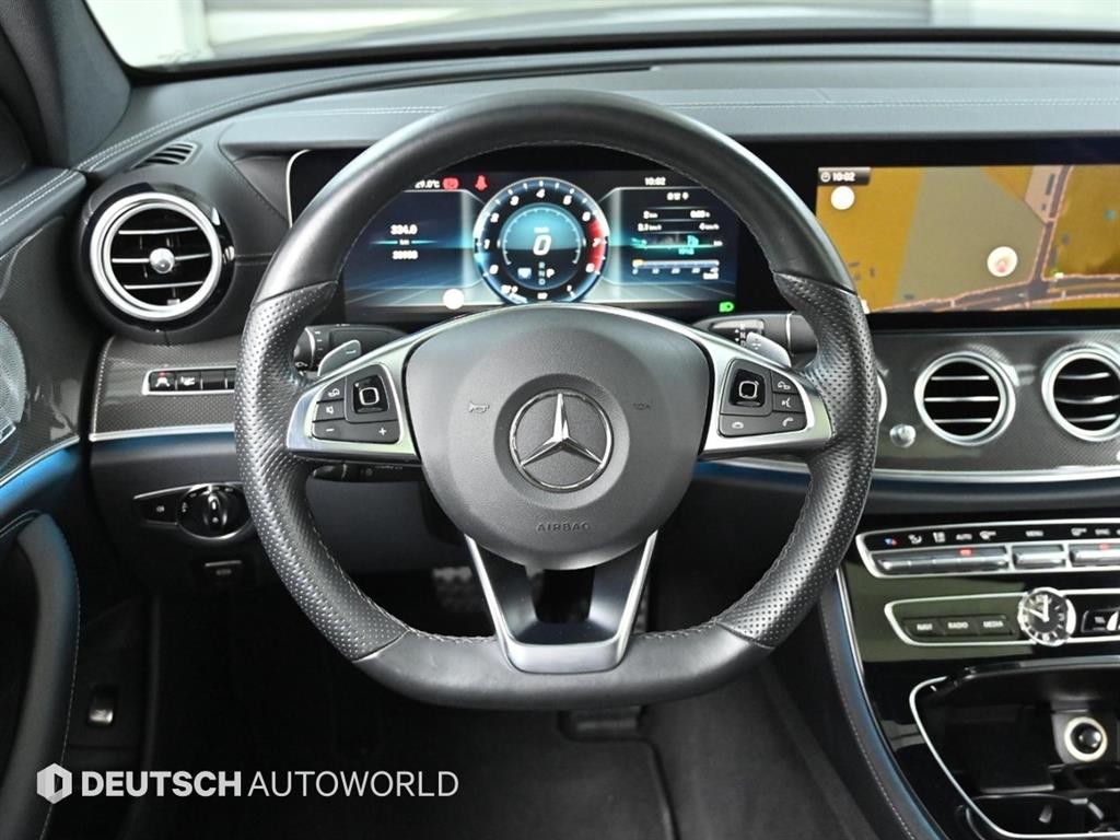 벤츠 E 클래스 E-클래스 W213 E300 4MATIC AMG LINE 이미지 13