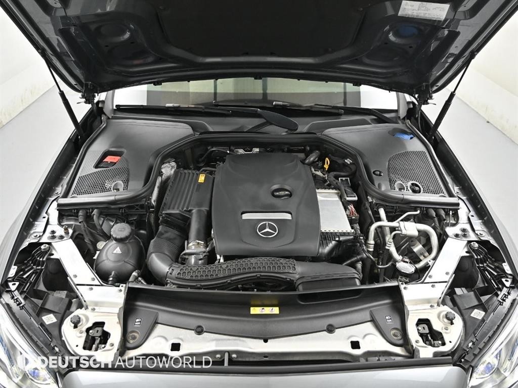 벤츠 E 클래스 E-클래스 W213 E300 4MATIC AMG LINE 이미지 6